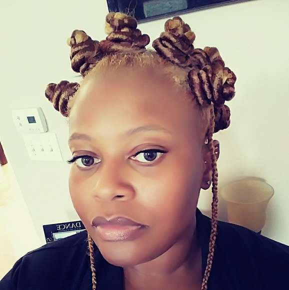 Meet your Posher, Candance - Picture 4 of 8